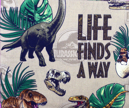 Jurassic Park fat Quarter Bundle, Dinosaur fabric - The Quilt Sanctuary