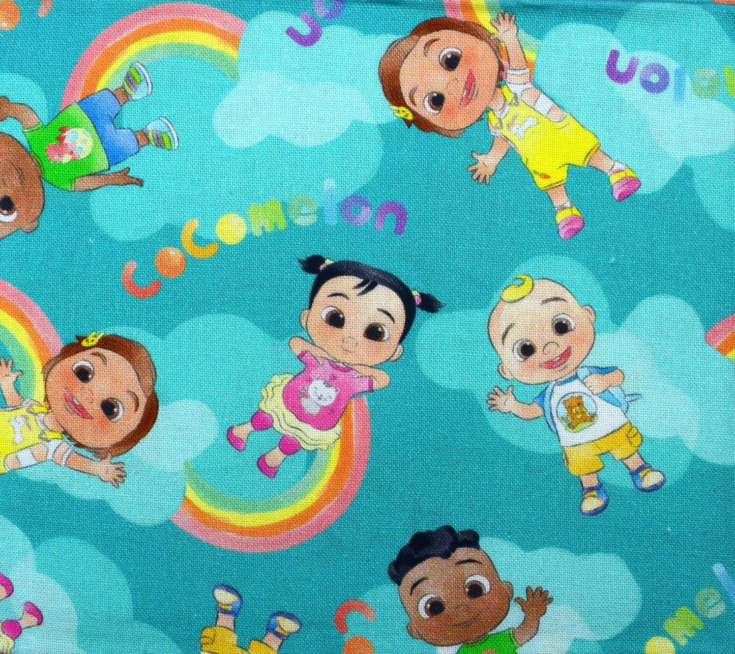 CoComelon Friends for ever fat Quarter Bundle, cotton quilting fabric - The Quilt Sanctuary