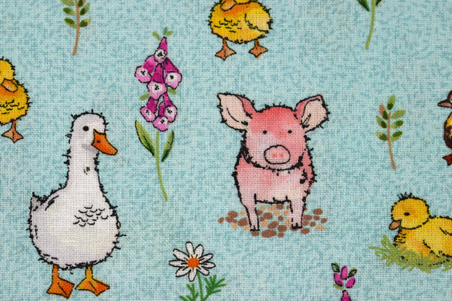 Cute Farm Animal Cotton Quilting Fabric by Half Metre- Price by the Half Metre