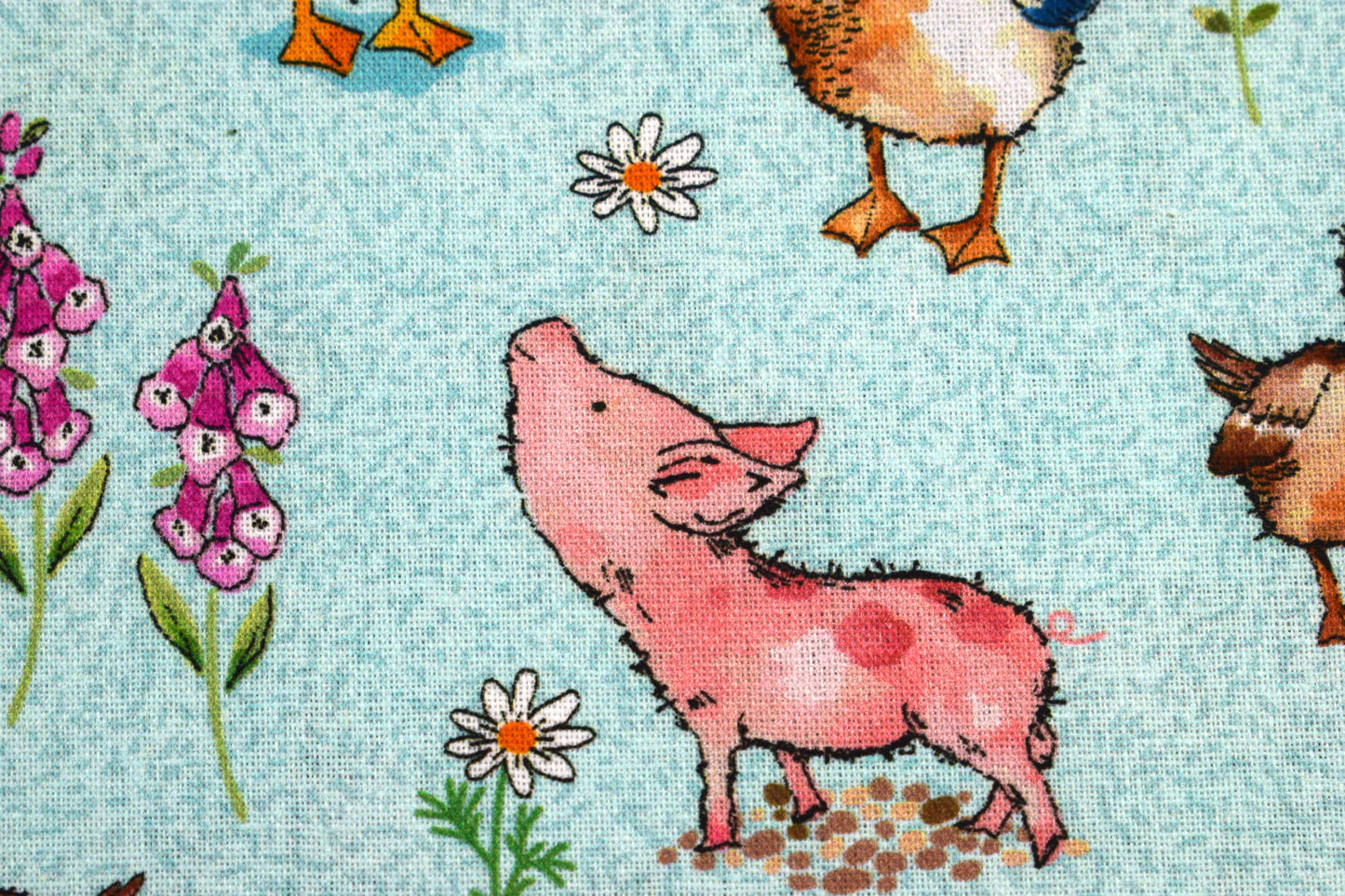 Cute Farm Animal Cotton Quilting Fabric by Half Metre- Price by the Half Metre