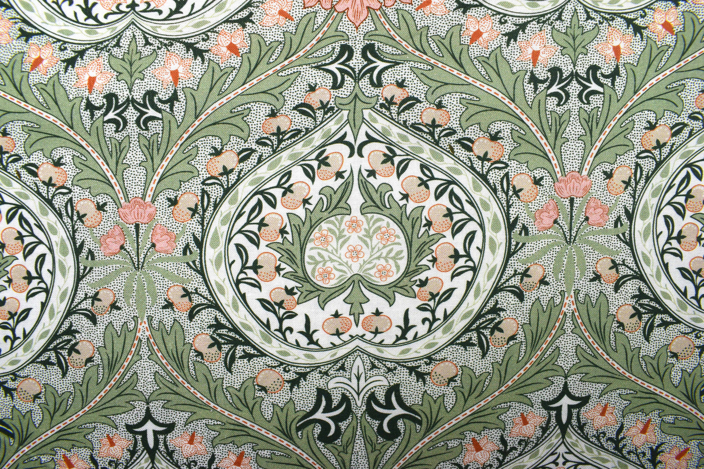 William Morris Eden, Sweet Symphony, organic Quilting fabric, cotton fabric - Price by the Half Metre