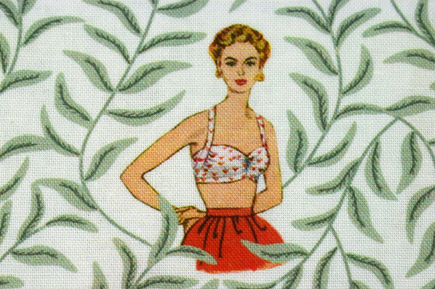 Beach Girls and Vine Quilting Fabric - Price by the Half Metre