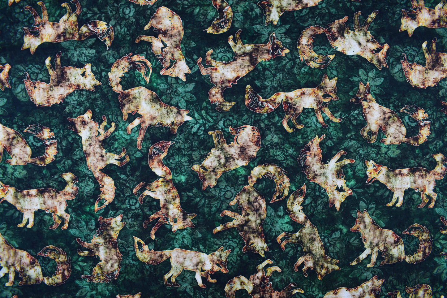 Wild Wood fox fabric, Quilting fabric, cotton fabric - Price by the Half Metre