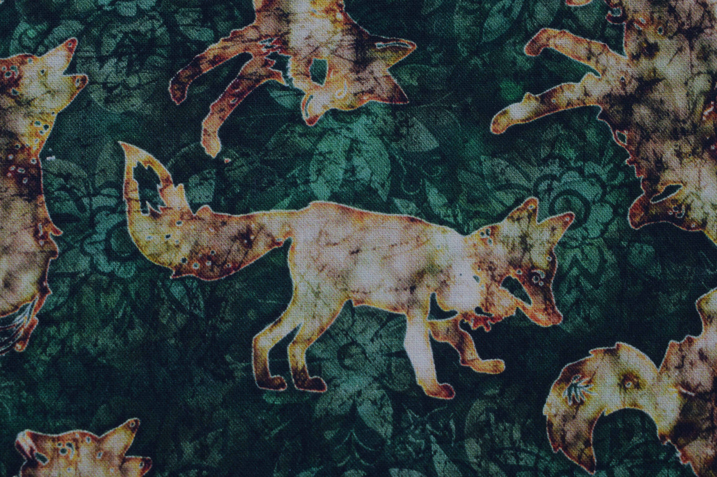 Wild Wood fox fabric, Quilting fabric, cotton fabric - Price by the Half Metre