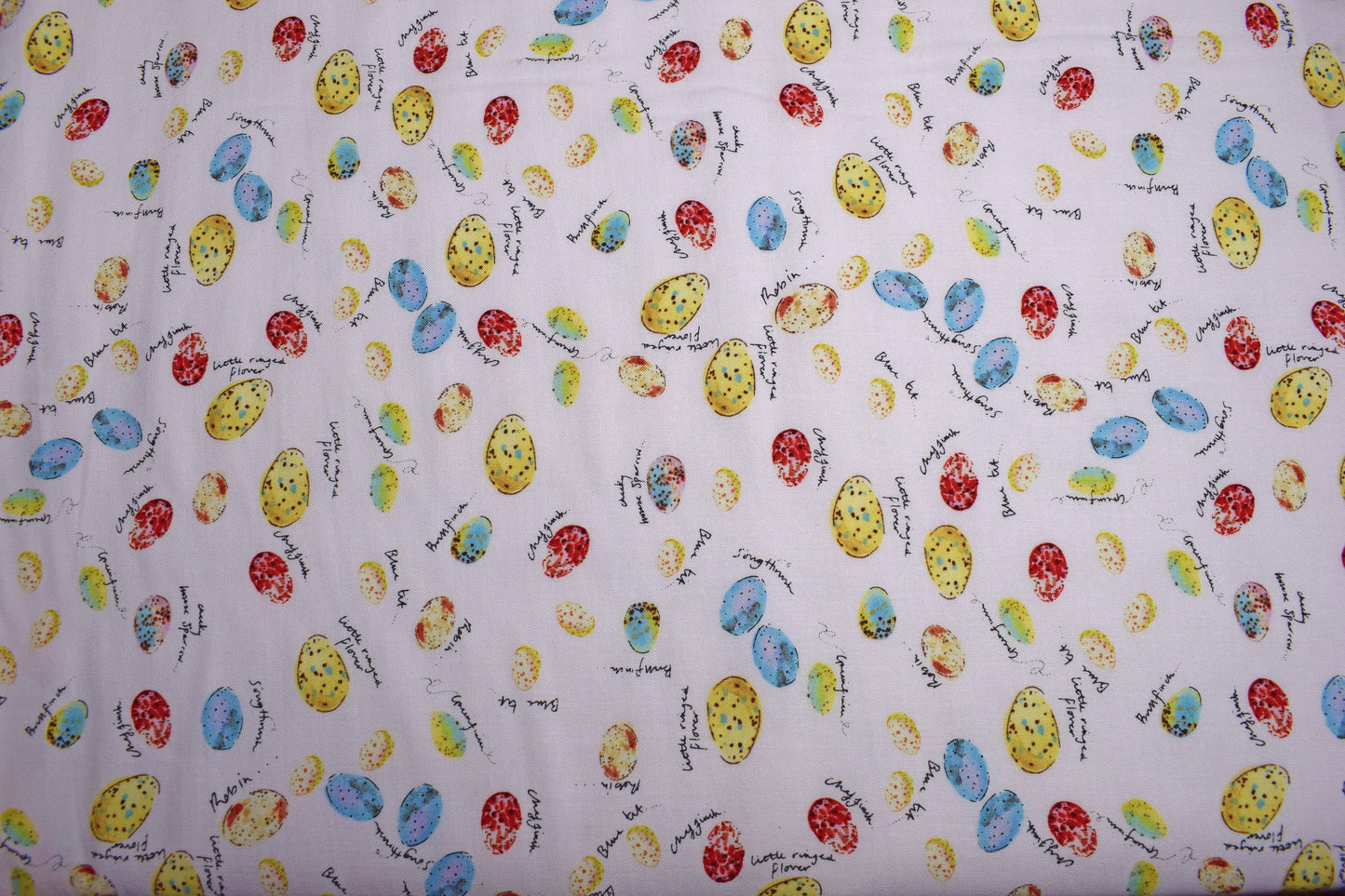 bird egg fabric, fat Quarter Bundle, birds eggs fabric, makower fabric bundle, fabric bundle, cotton fabric, fat quarters, fabric selection The Quilt Sanctuary