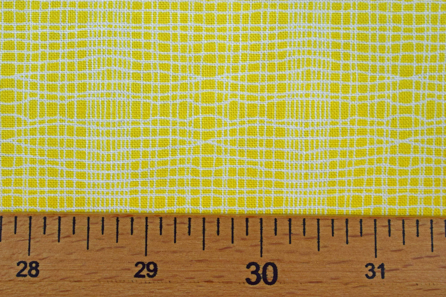 yellow checked fabric, yellow blender, Quilting fabric, Makower fabric - Price by the Half Metre The Quilt Sanctuary