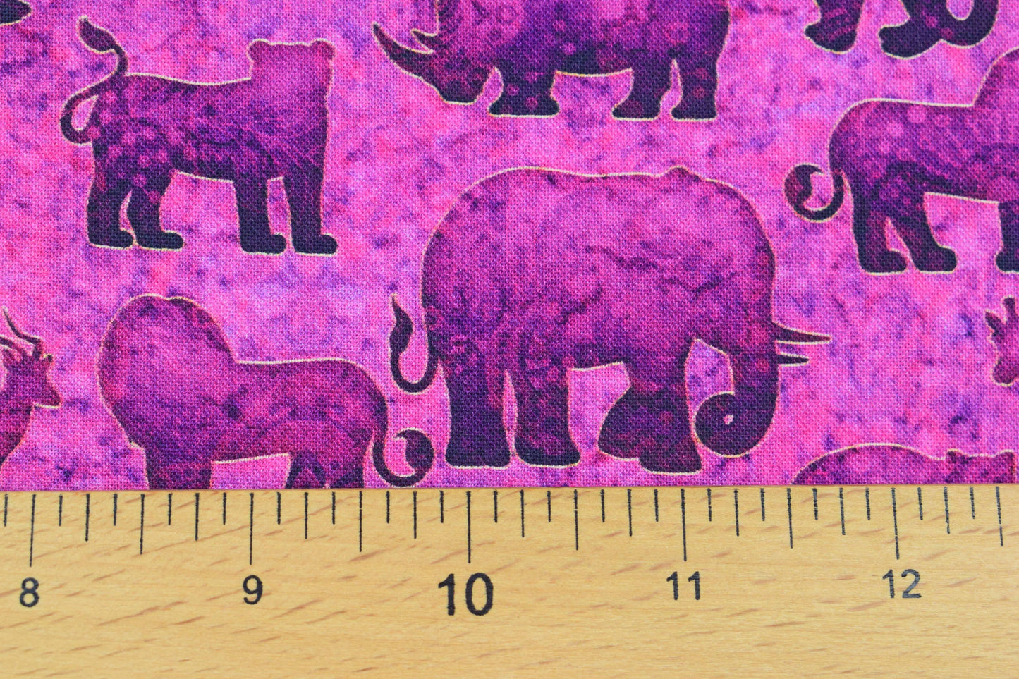 Pink Animal silhouettes fabric, Quilting fabric, cotton fabric, quilting treasures, Serengeti, Price by the Half Metre The Quilt Sanctuary