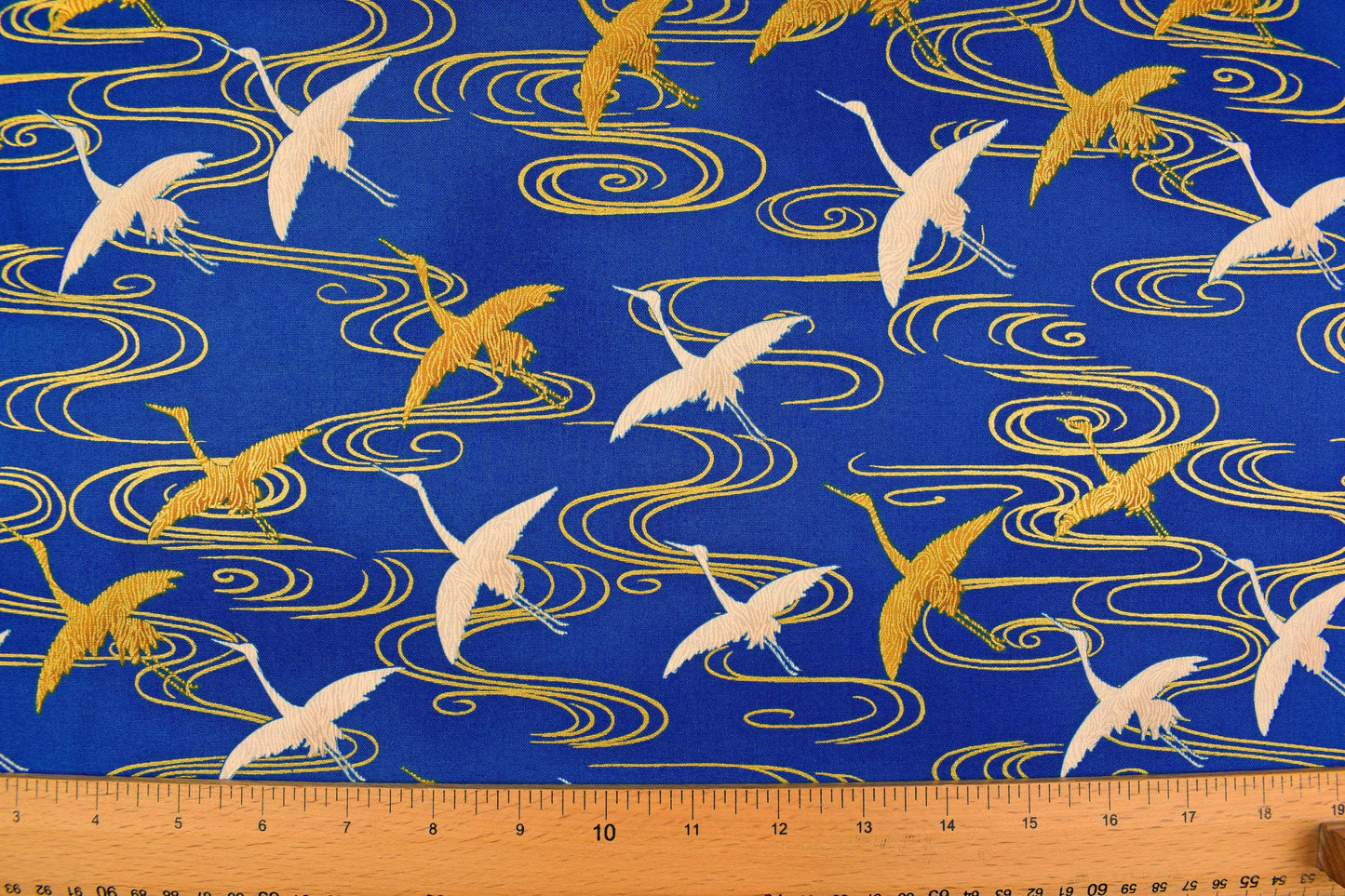Japanese crane fabric, oriental cotton quilting fabric, Imperial collection Robert Kaufman - Price by the Half Metre The Quilt Sanctuary