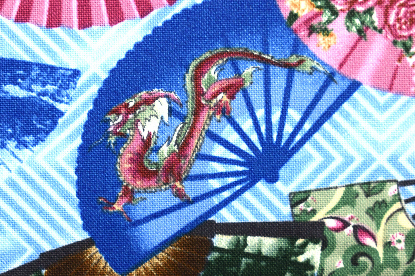 Blue Decorative fan Quilting fabric, cotton fabric - Price by the Half Metre The Quilt Sanctuary