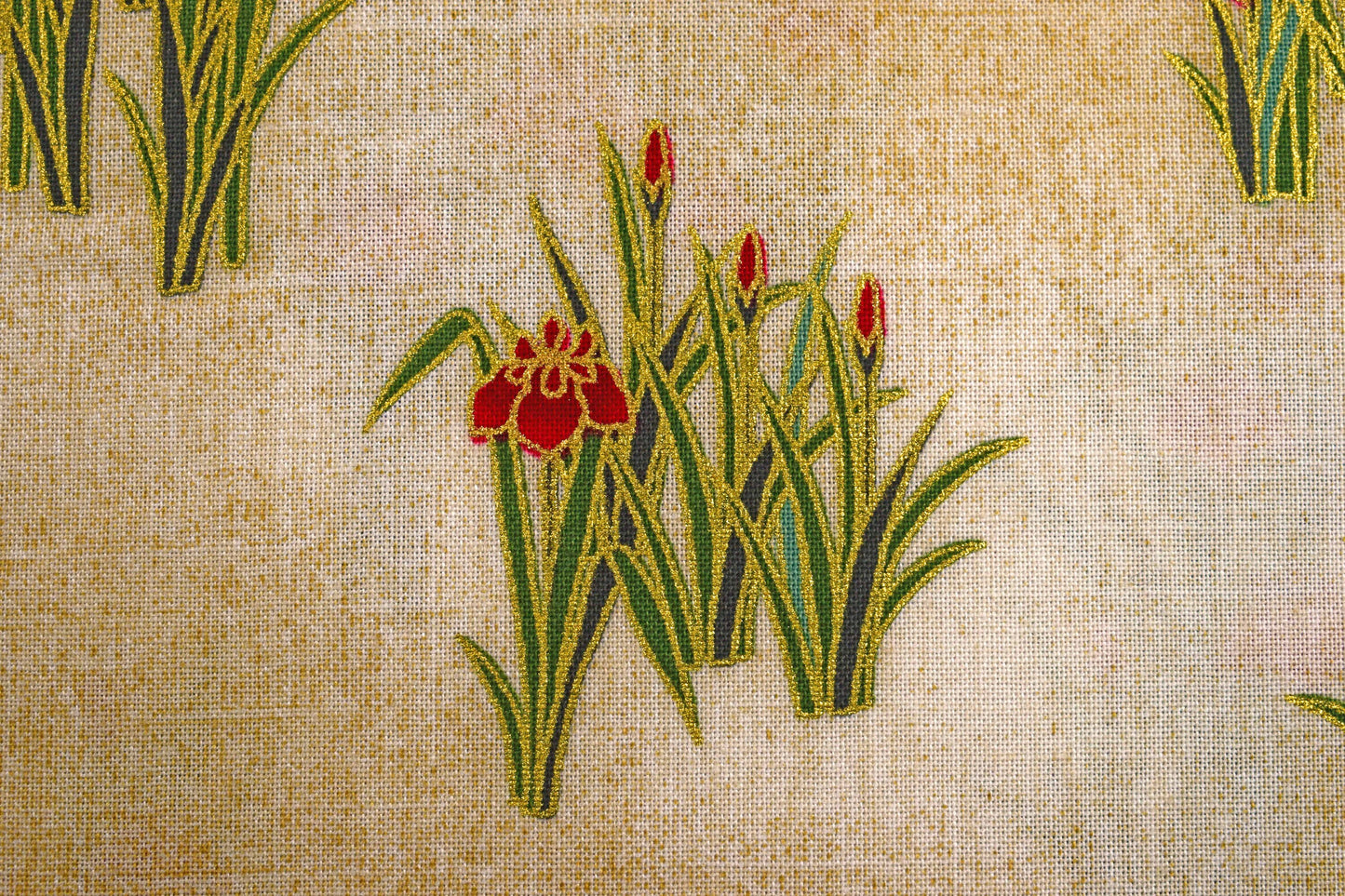 Metallic Japanese floral quilting fabric, Cotton Fabric, Imperial Collection, Price by the Half Metre The Quilt Sanctuary