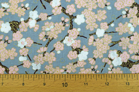 Japanese Cherry Blossom, Metallic quilting fabric, 100% Cotton, 58" (147cm) Wide - Price by the Half Metre The Quilt Sanctuary