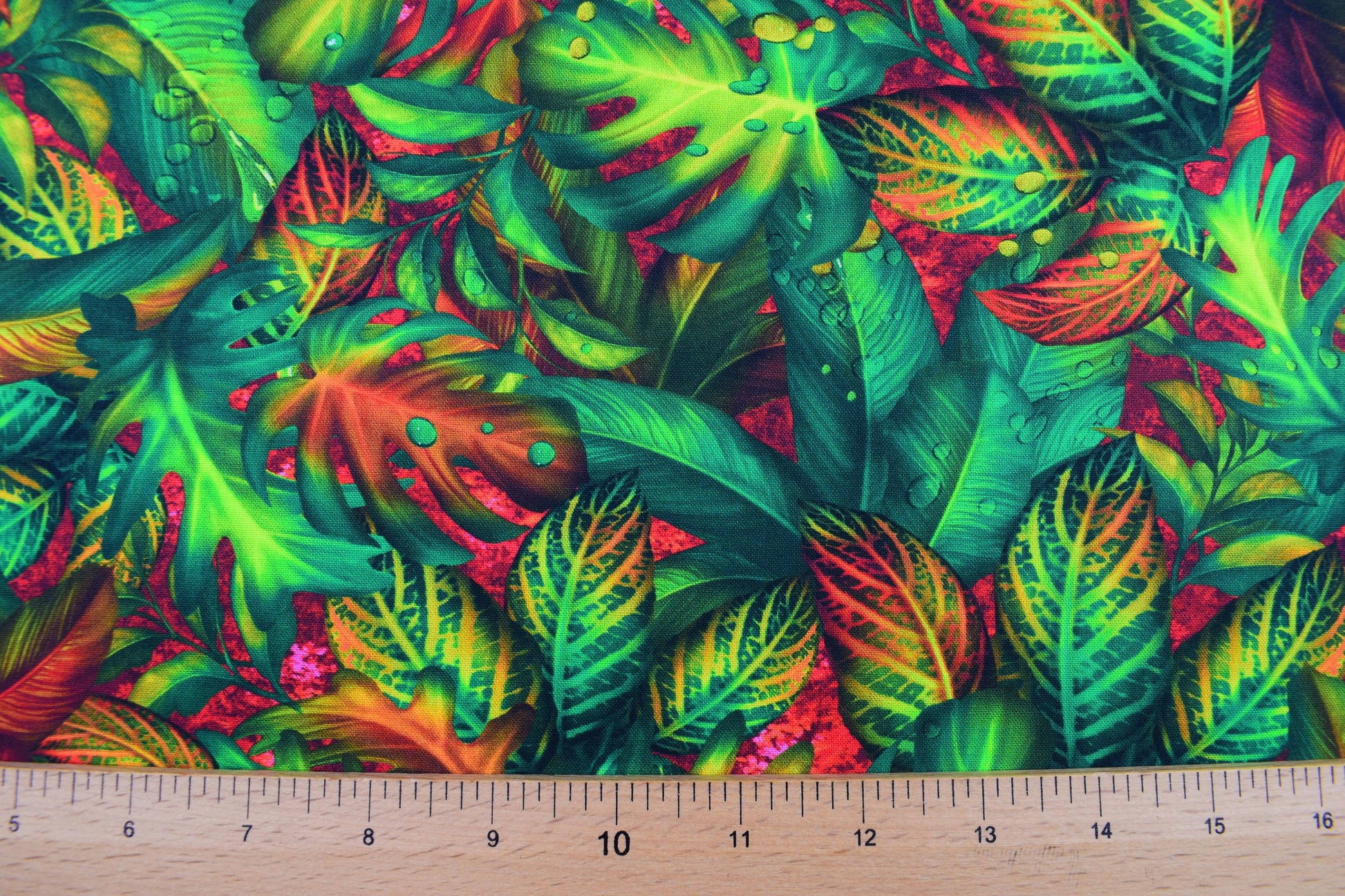 Rain forest fabric, Quilting fabric, cotton fabric, tropical foliage fabric, Price by the Half Metre The Quilt Sanctuary