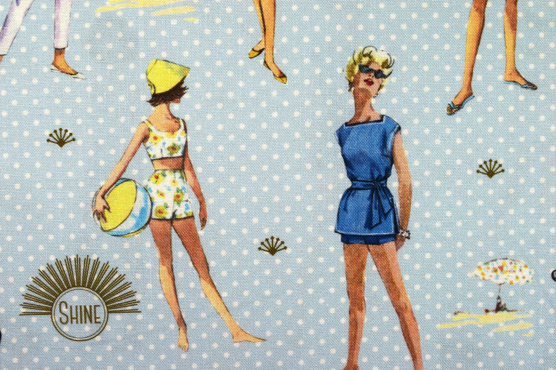 Blue spot, Simplicity vintage fabrics, At the beach 1950's fashion - Price by the Half Metre The Quilt Sanctuary