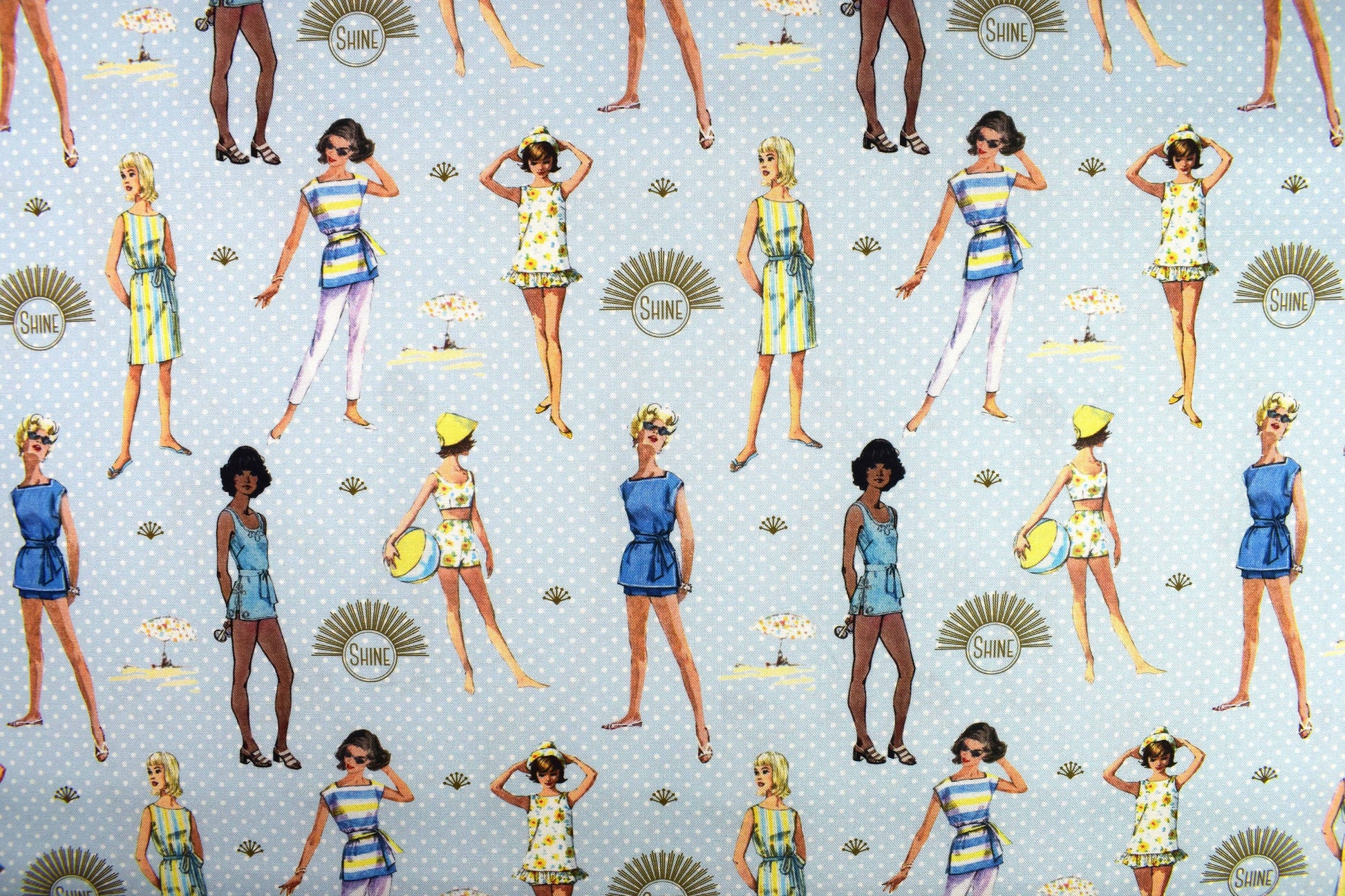 Blue spot, Simplicity vintage fabrics, At the beach 1950's fashion - Price by the Half Metre The Quilt Sanctuary