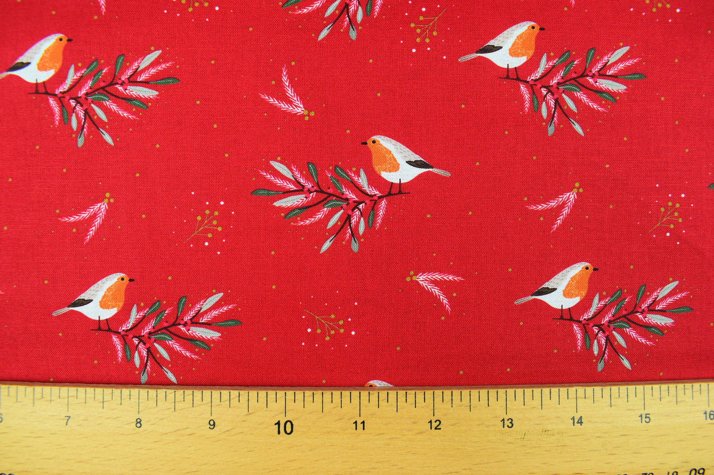 Christmas Robin fabric, Holiday quilting fabric - Price by the Half Metre The Quilt Sanctuary