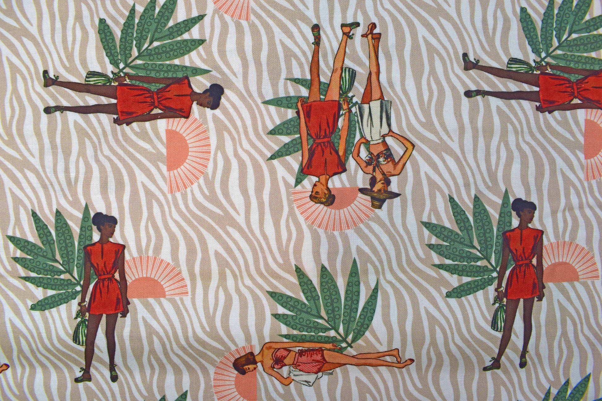 Sunset Safari Retro Fashion Quilting Fabric -  Price by the Half Metre - The Quilt Sanctuary