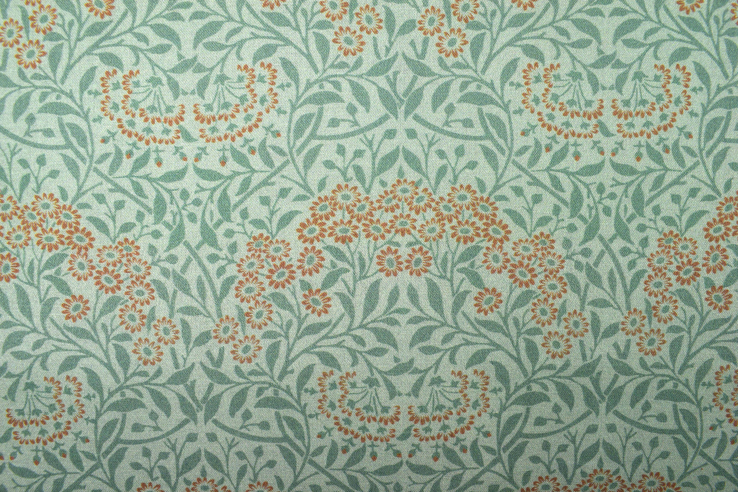 William Morris Michaelmas Daisy Fabric, Kelmscott Garden Cotton Quilting -  Price by the Half Metre - The Quilt Sanctuary