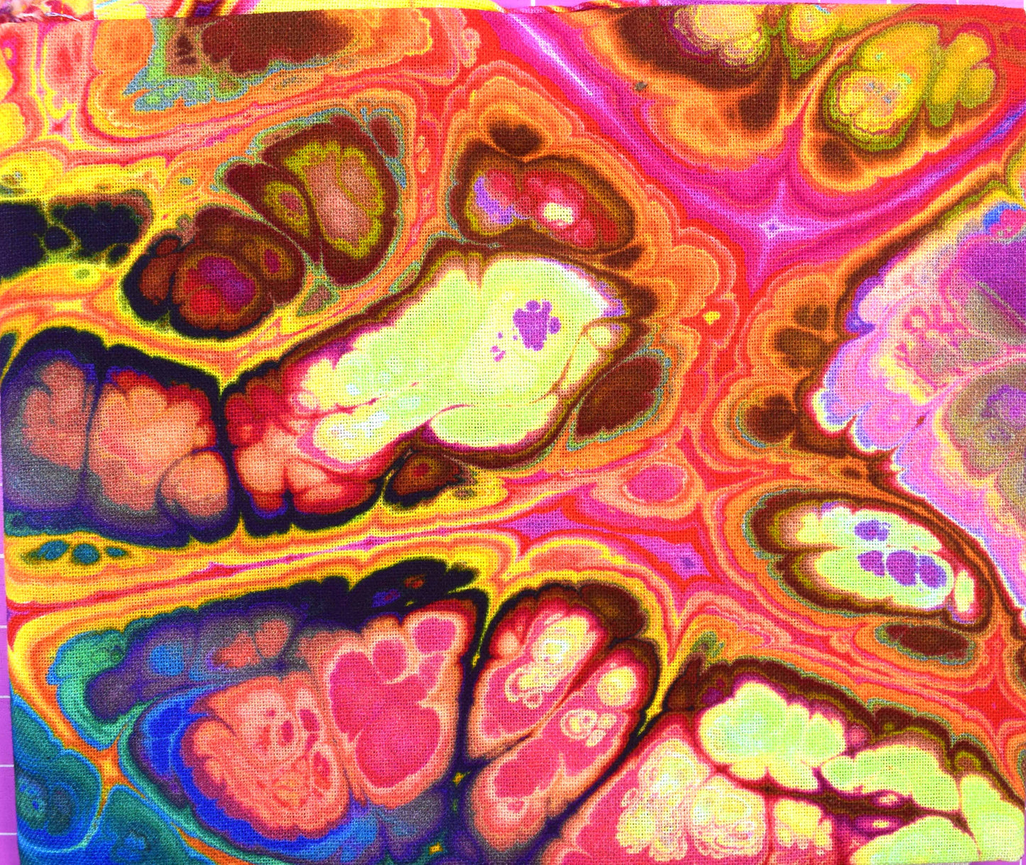 Rainbow Psychedelic Fat Quarter Bundle - 5pc Abstract Geometric Cotton Fabric Set - The Quilt Sanctuary