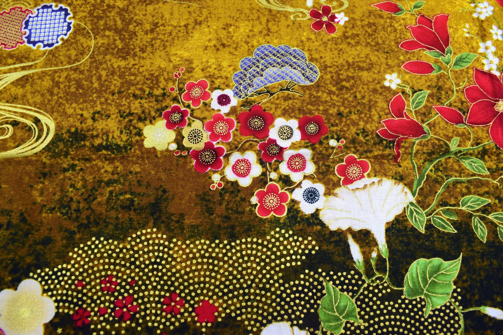 Lotus Garden fabric panel, Japanese Quilting panel - The Quilt Sanctuary