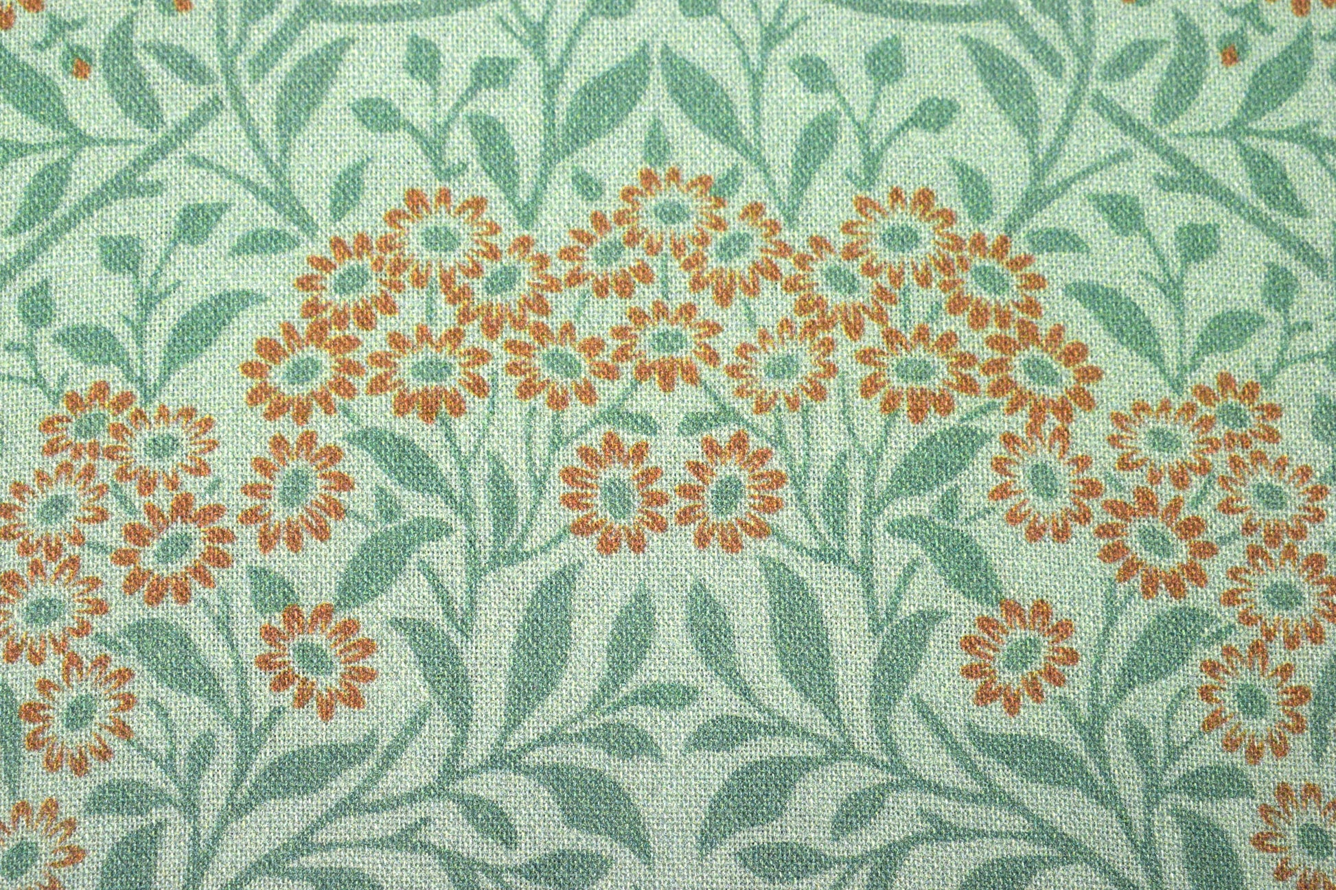 William Morris Michaelmas Daisy Fabric, Kelmscott Garden Cotton Quilting -  Price by the Half Metre - The Quilt Sanctuary