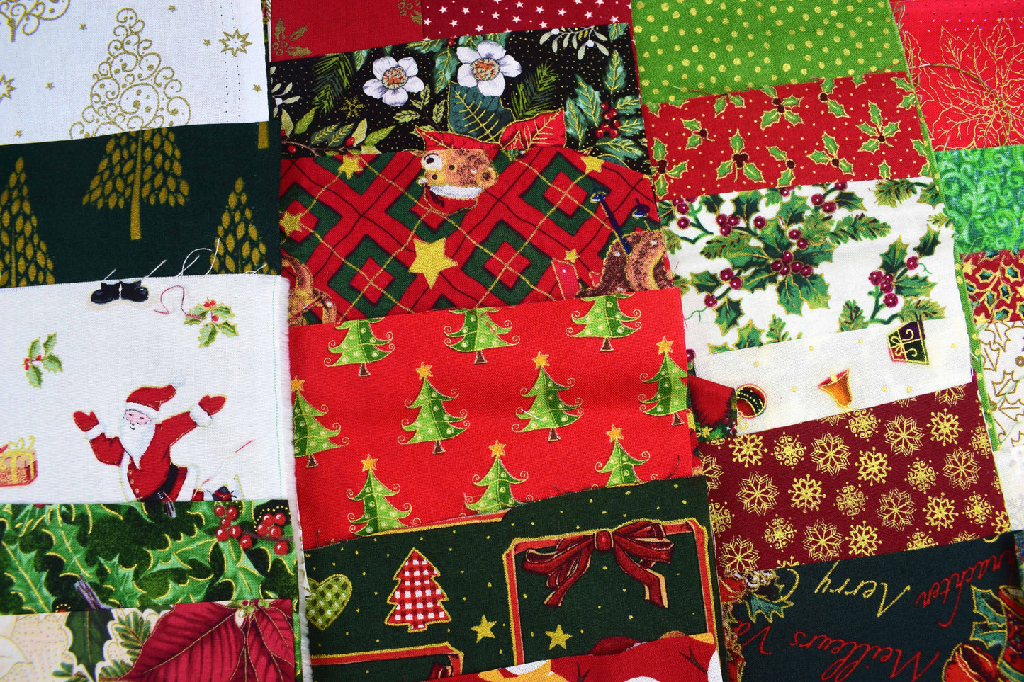 Christmas Quilting Fabric Scrap Bag: Random Pieces, Quilting Supplies - The Quilt Sanctuary