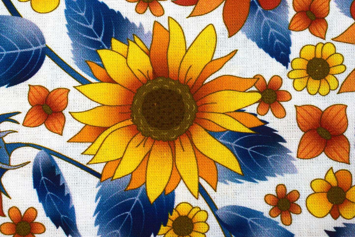 Golden Sunflower fabric, Cotton Quilting fabric, sunflower posy -  Price by the Half Metre