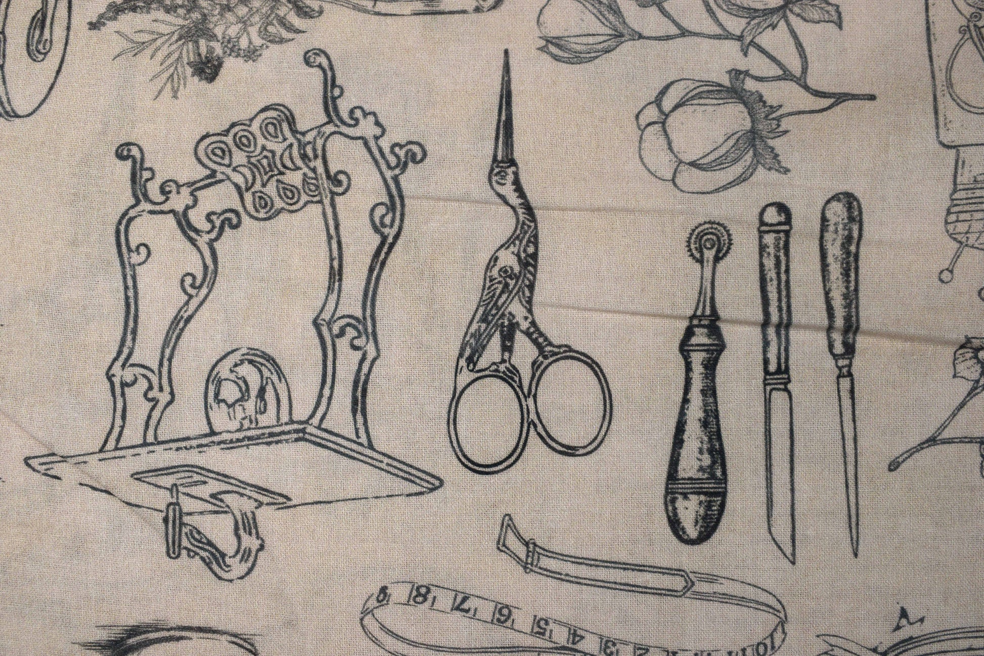Sewing Room extra wide Quilting fabric, Sewing motif pattern, cotton fabric -  Price by the Half Metre - The Quilt Sanctuary
