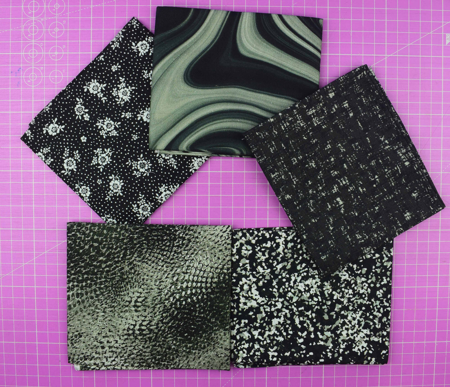 Black and White Abstract Fat Quarter Bundle – Floral, Marble & Textured Prints