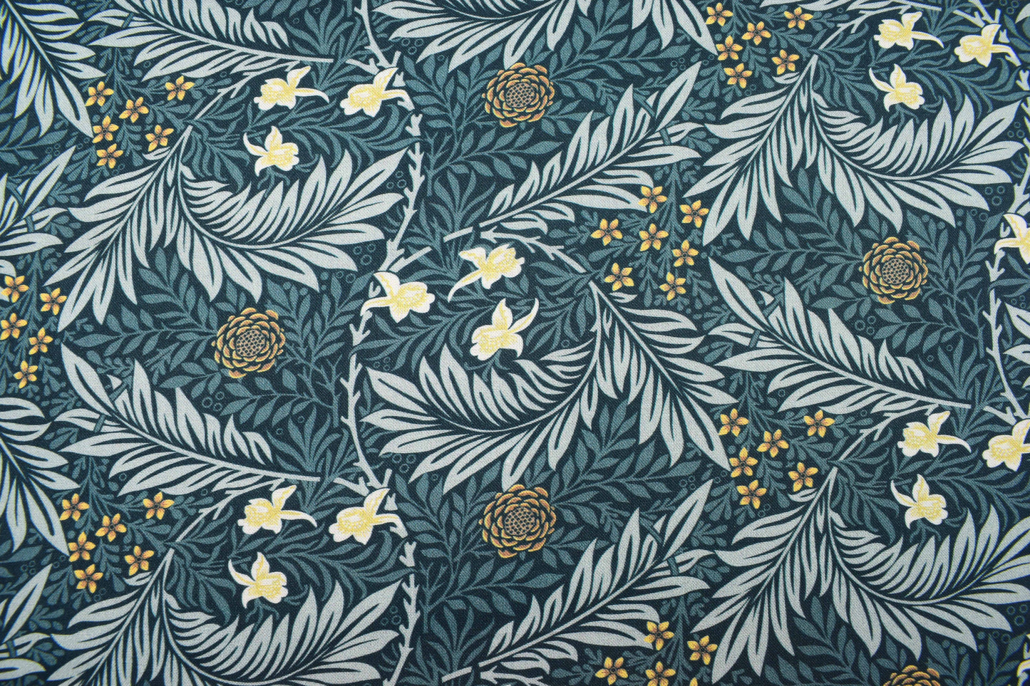 William Morris Larkspur Fabric, Kelmscott Garden Cotton Quilting -  Price by the Half Metre - The Quilt Sanctuary