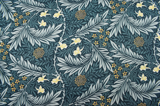 William Morris Larkspur Fabric, Kelmscott Garden Cotton Quilting -  Price by the Half Metre - The Quilt Sanctuary