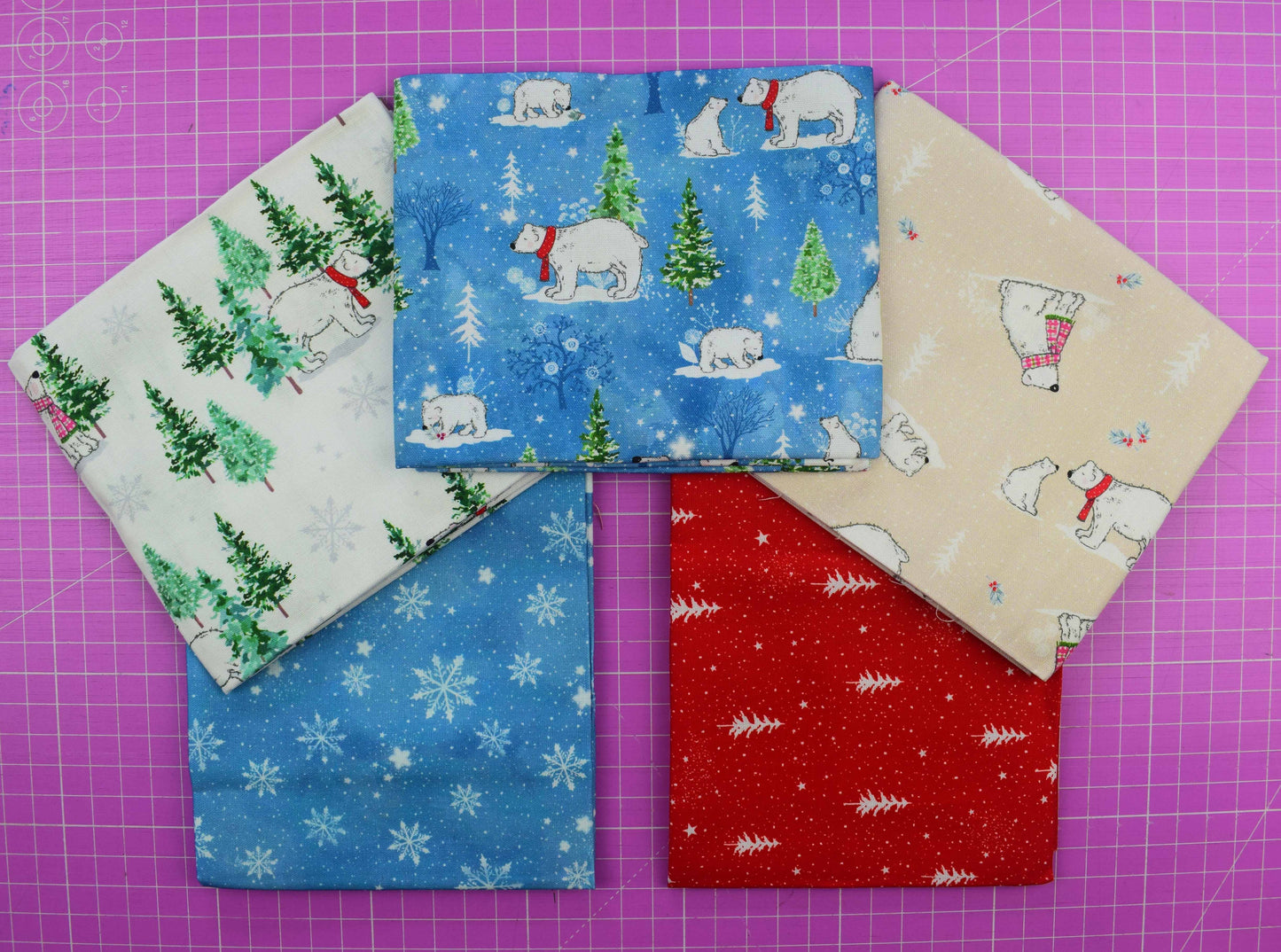 Christmas Polar Bear Cotton Fat Quarter Bundle – Winter Quilting Fabrics