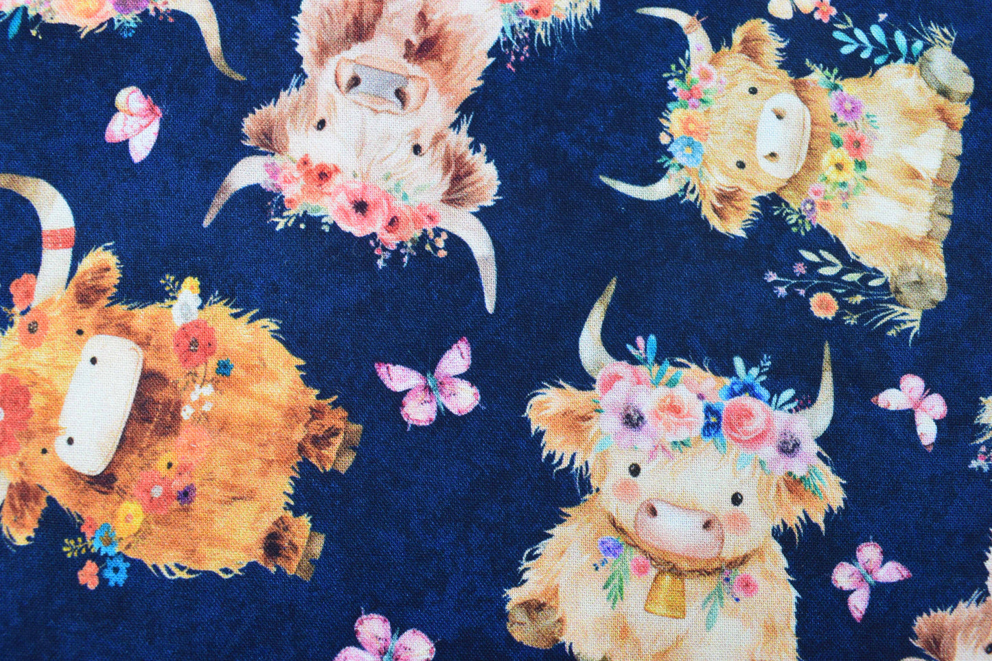 curly Highland cow Cotton Quilting fabric - price by the Half Metre