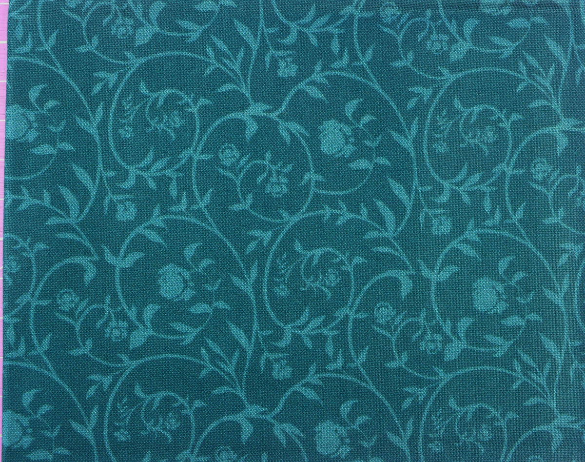 Painted vintage floral and blender Quilting fabric bundle