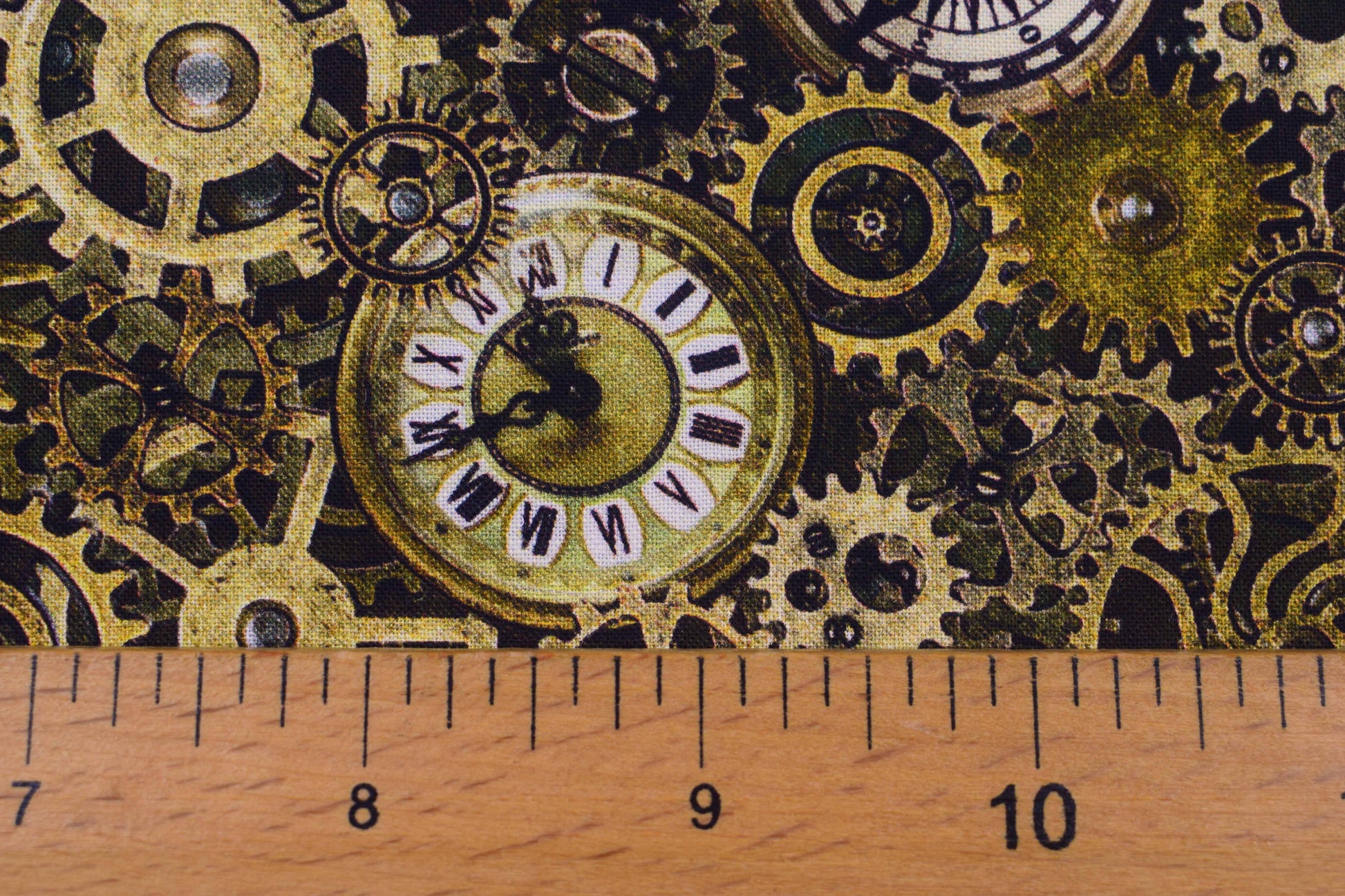 Vintage Clock Faces Fabric, Steampunk Timepiece Quilting Cotton -  Price by the Half Metre - The Quilt Sanctuary