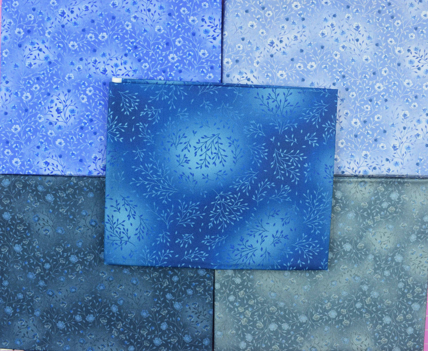 Blue Floral Fat Quarter Bundle – Quilting Cotton Prints in Coordinated Blues