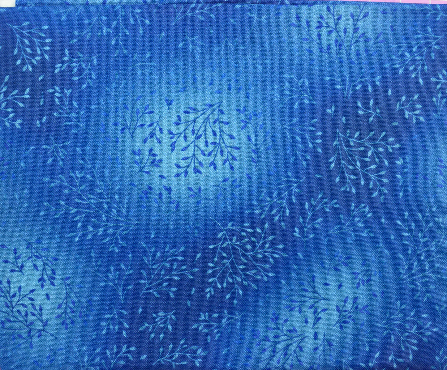 Blue Floral Fat Quarter Bundle – Quilting Cotton Prints in Coordinated Blues