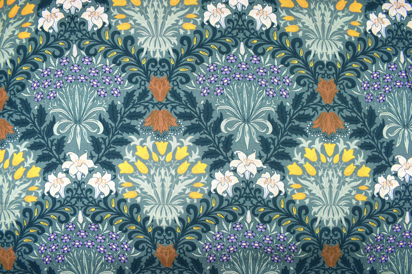William Morris Garden fabric,  Cotton Quilting fabric, Kelmscott Garden -  Price by the Half Metre - The Quilt Sanctuary