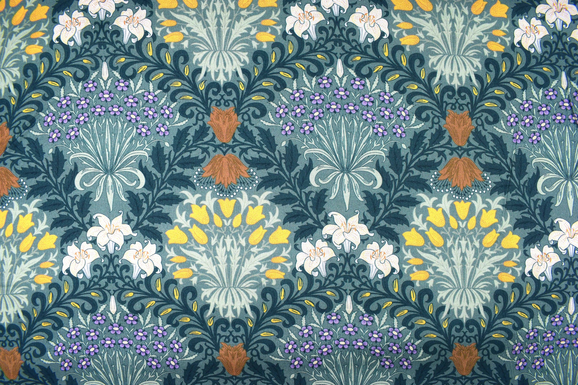 William Morris Garden fabric,  Cotton Quilting fabric, Kelmscott Garden -  Price by the Half Metre - The Quilt Sanctuary