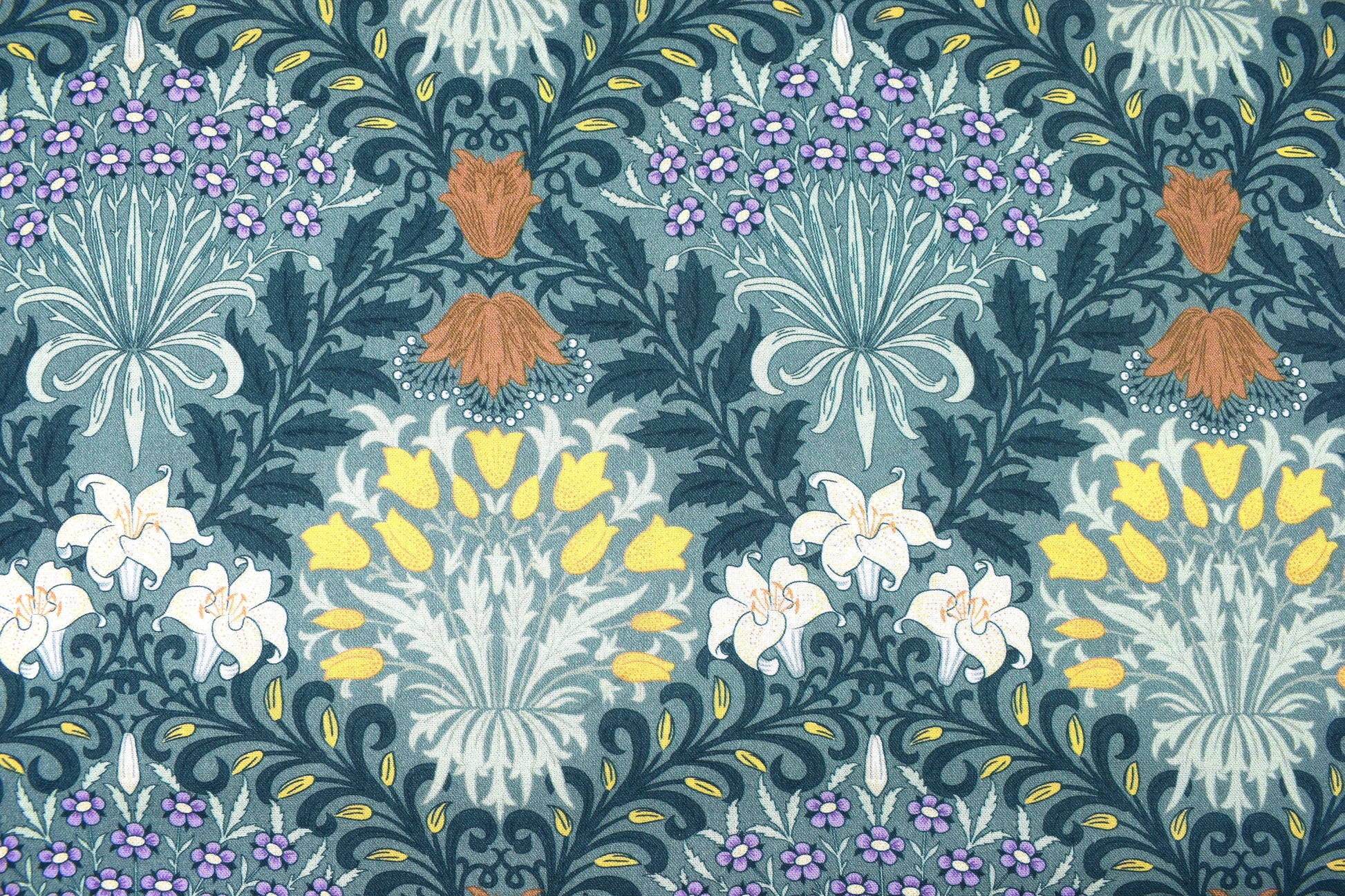 William Morris Garden fabric,  Cotton Quilting fabric, Kelmscott Garden -  Price by the Half Metre - The Quilt Sanctuary