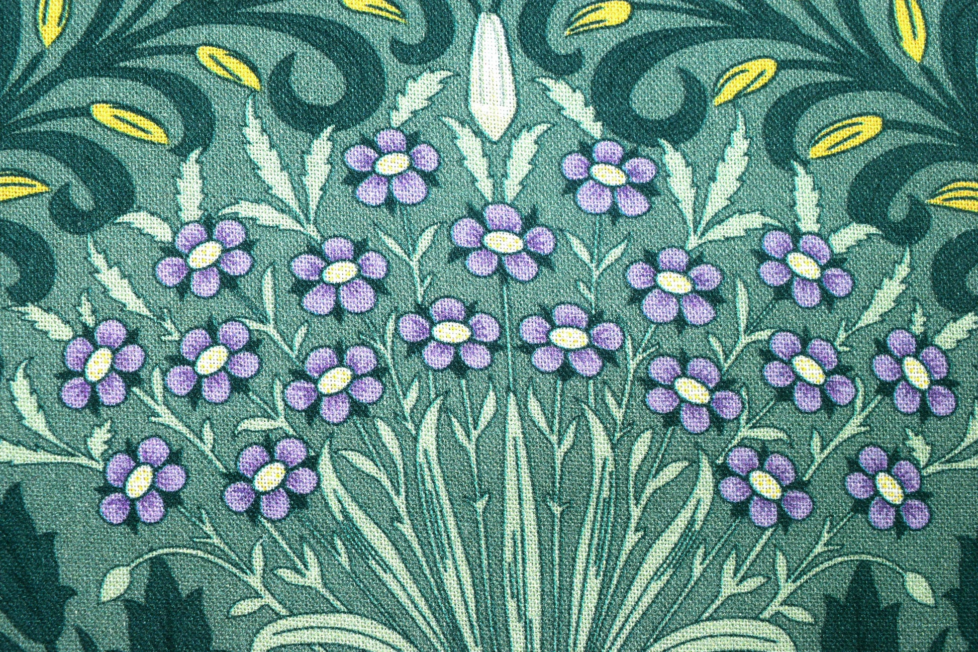 William Morris Garden fabric,  Cotton Quilting fabric, Kelmscott Garden -  Price by the Half Metre - The Quilt Sanctuary