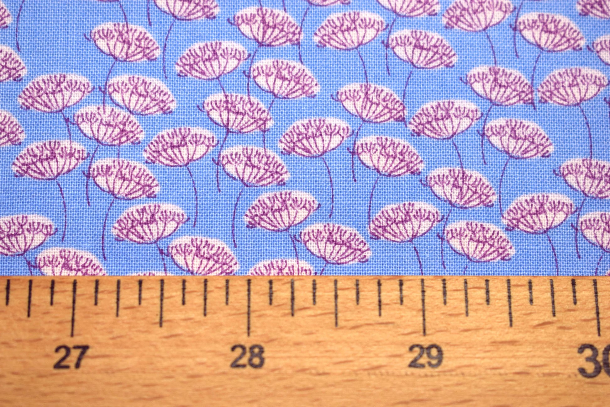 Lilac seedhead fabric, floral quilting fabric, makower fabric - Price by the Half Metre The Quilt Sanctuary