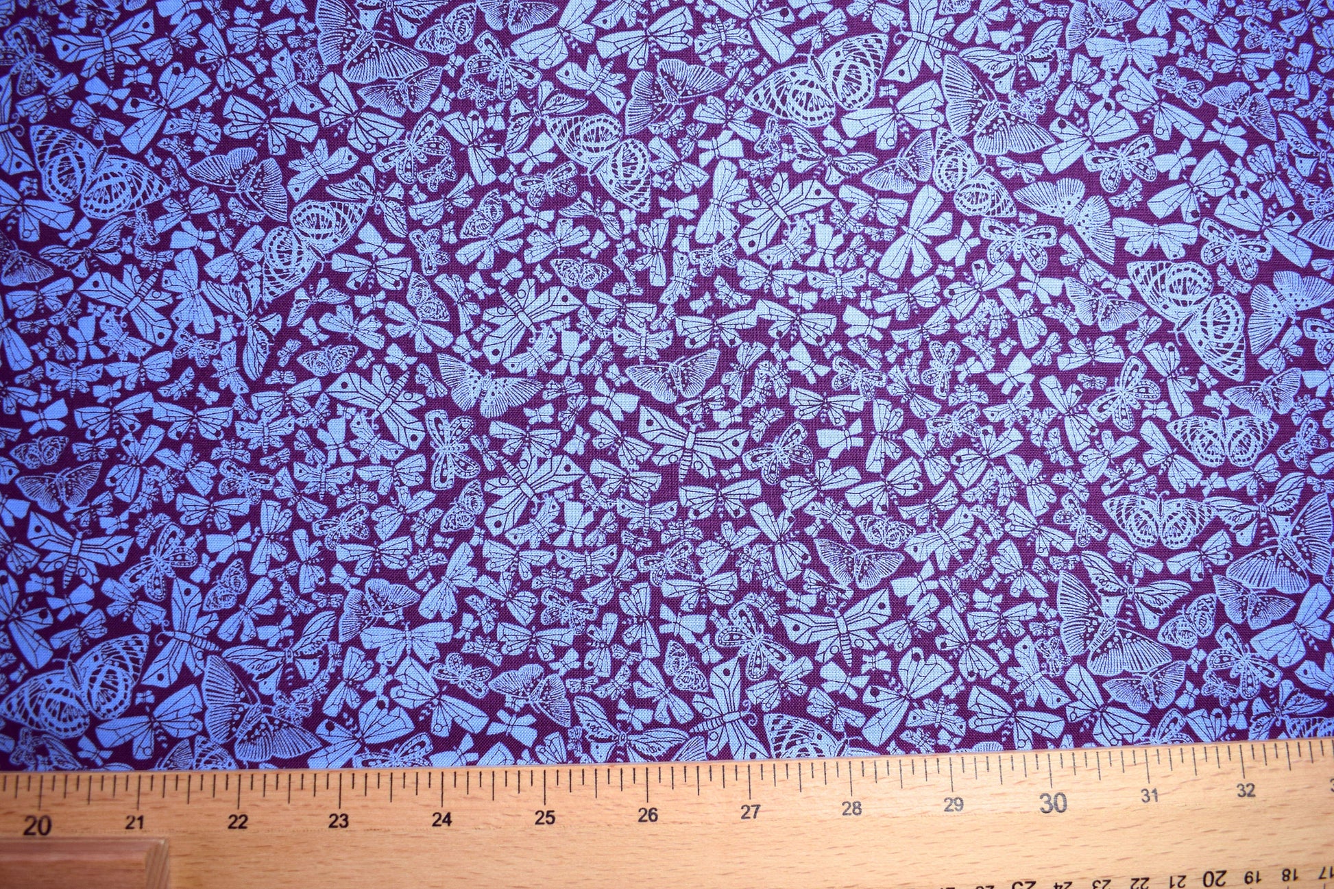 butterfly fabric, makower fabric, cotton fabric, quilting fabric, Price by the Half Metre The Quilt Sanctuary