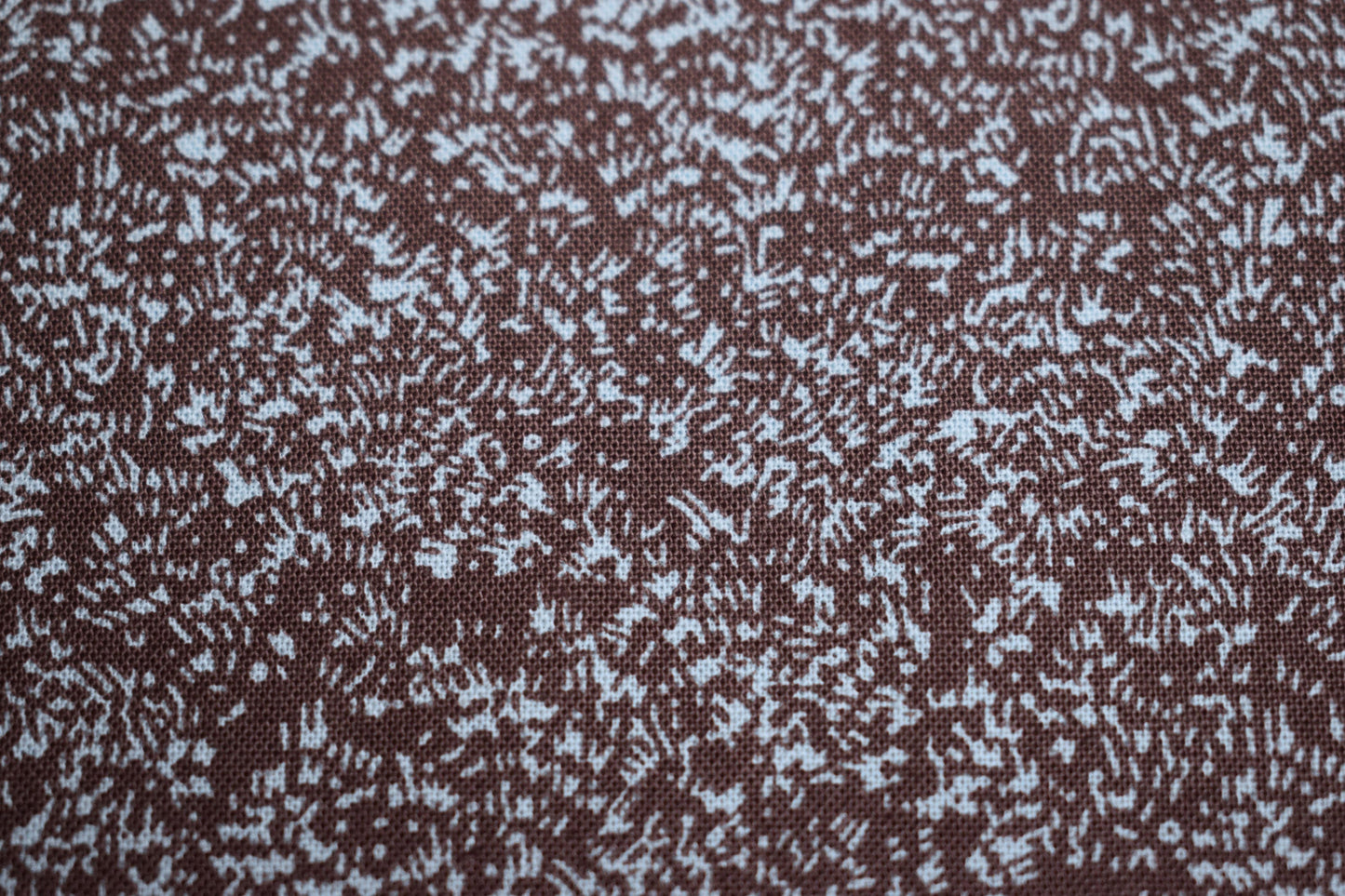 Brown fabric, abstract purple fabric, cotton fabric, inprint Jane Makower, Brown flecked fabric, Price by the Half Metre The Quilt Sanctuary