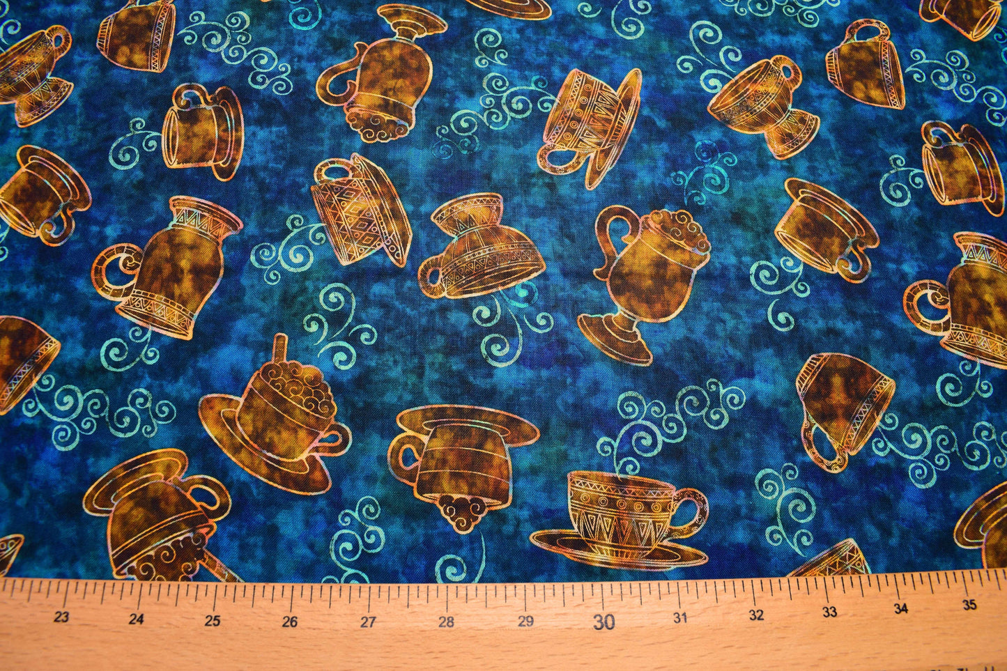 large coffee cup fabric, Quilting fabric, cotton fabric, quilting treasures, cafe all day - Price by the Half Metre The Quilt Sanctuary