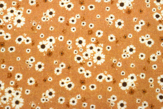 amber daisy fabric, flower Quilting fabric, cotton fabric Price by the Half Metre The Quilt Sanctuary