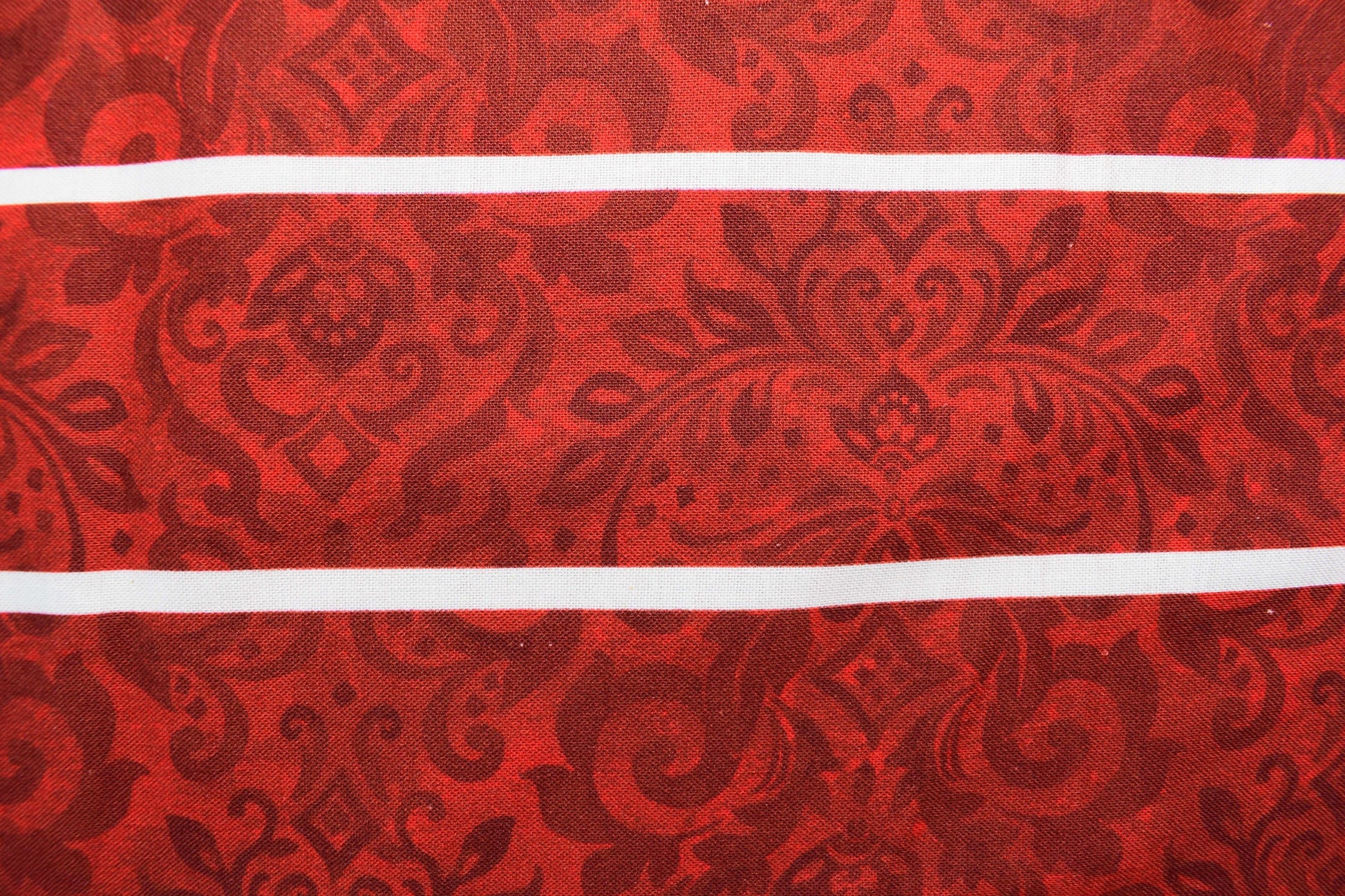 Christmas apron and Oven Mitt panel, fabric apron, apron kit, apron fabric panel, fabric apron, kitchen apron, cooking apron The Quilt Sanctuary