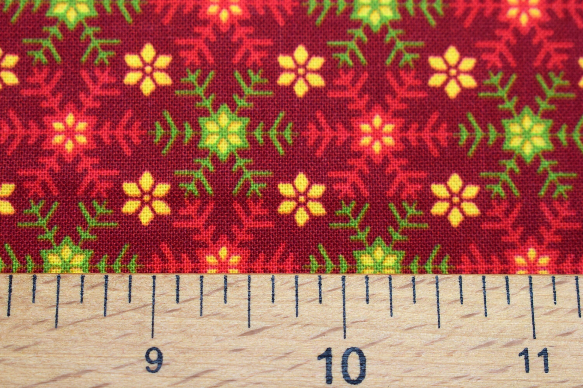 Red snowflake fabric, Santa's List, Christmas Quilting fabric, price by the half metre The Quilt Sanctuary