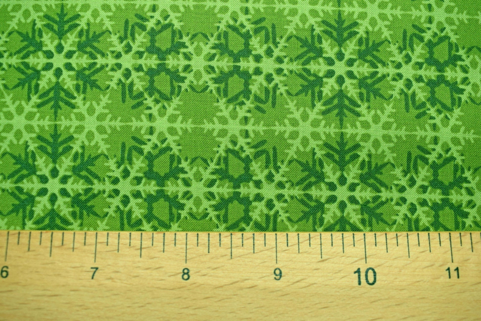 Lime Green lattice fabric, Celestial Winter Fabric , Quilting fabric, Jason Yenter - Price by the Half Metre The Quilt Sanctuary