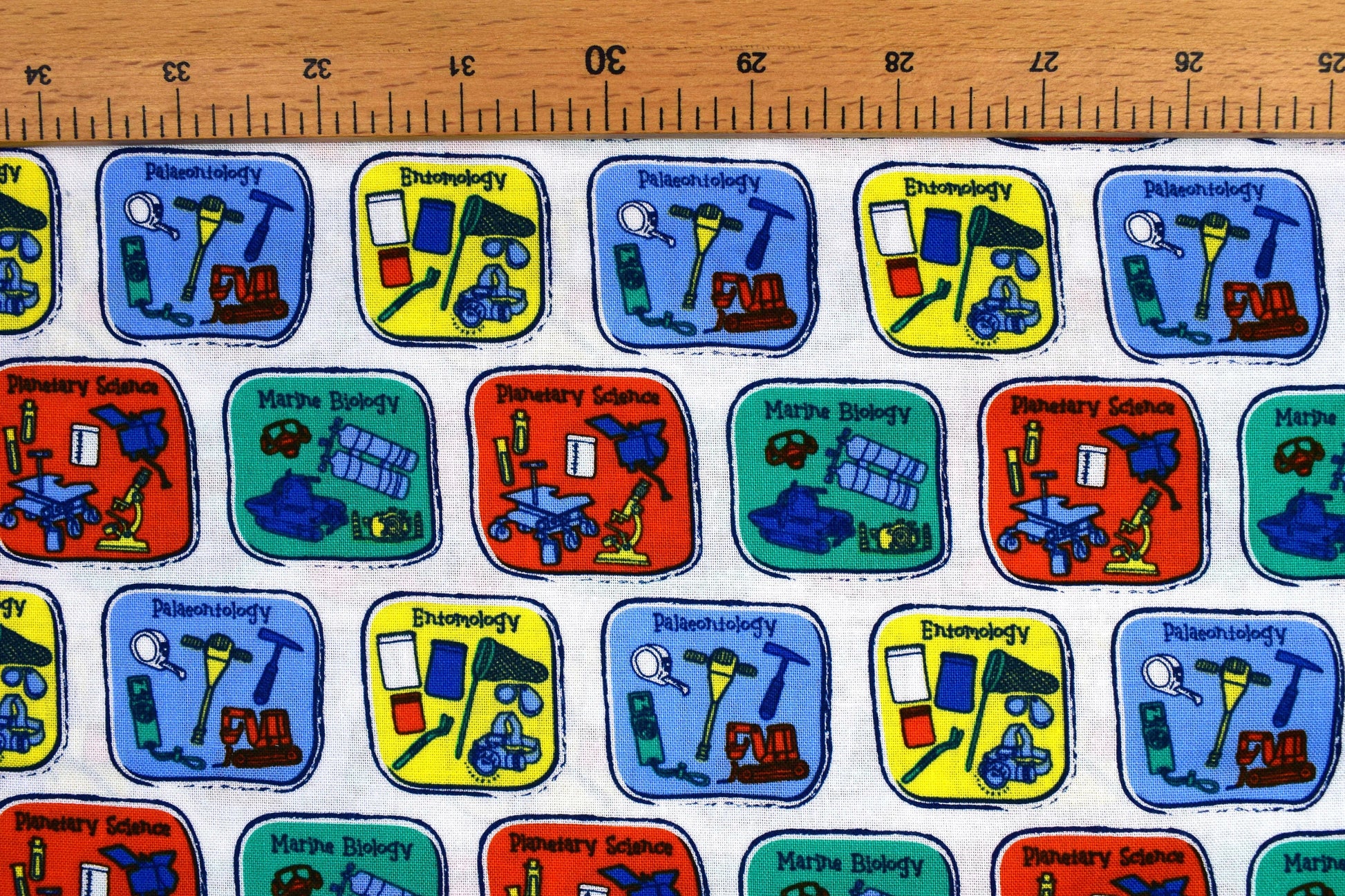 Science Quilting Fabric, Natural History Museum, cotton fabric - Price by the Half Metre The Quilt Sanctuary