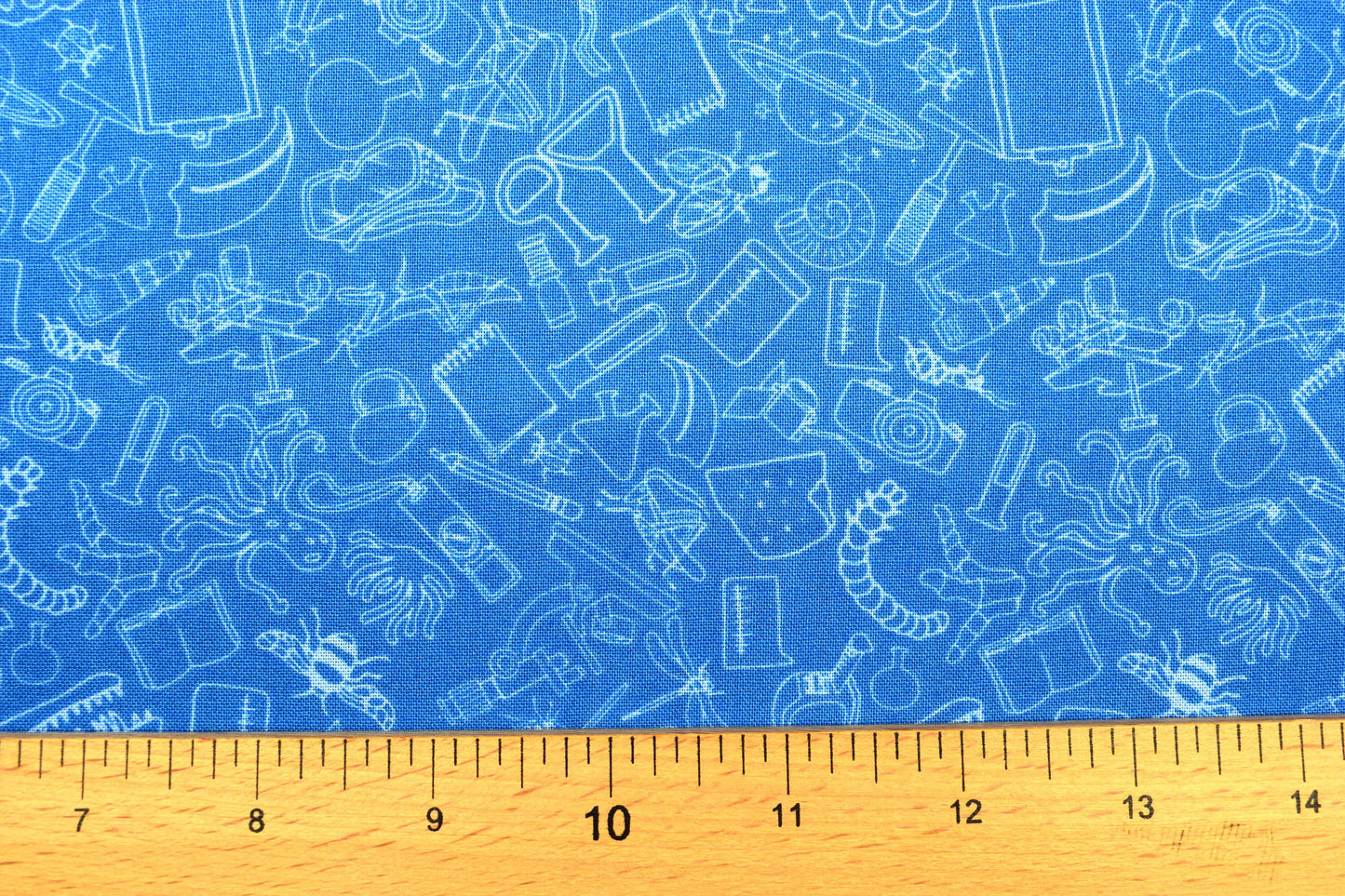 Blue scientific Quilting Fabric, Natural History Museum, cotton fabric - Price by the Half Metre The Quilt Sanctuary